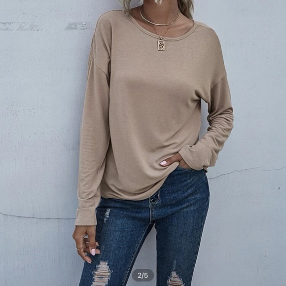 Shein Tee - Picture 1 of 6